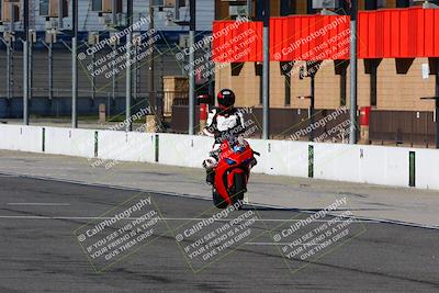 media/Jan-22-2023-Fastrack Riders (Sun) [[8956088f29]]/Level 3/Session 1 (Start Finish)/